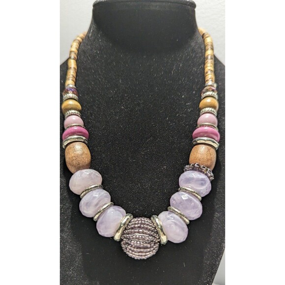 Boho Bold Shades of Lavender Brown Beaded Necklace - Picture 7 of 11